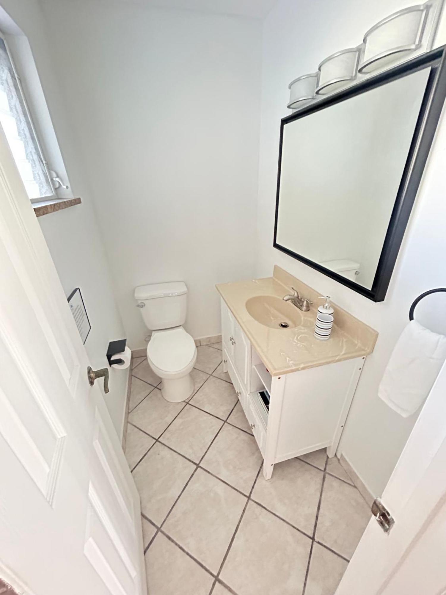 Villa Flamingo House - Turks & Caicos Turtle Cove Esterno foto